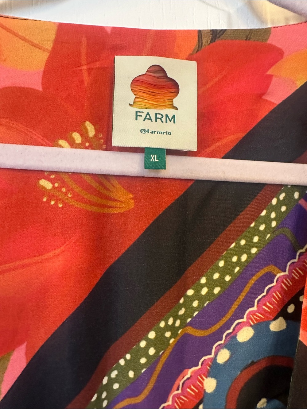 FARM Rio Bold Multicolor Printed Tie-Waist Kimono - Picture 7 of 7